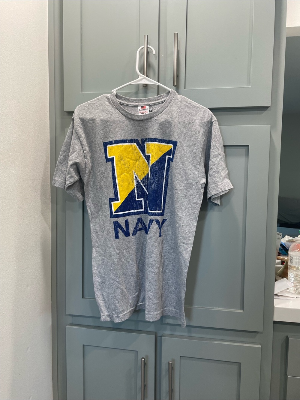 Gray Short-Sleeve Navy Graphic Tee